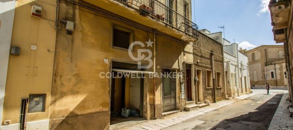 3 rooms House in Mesagne, Italy No. 84210 24