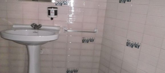 Gebäude in Barcelona, Spain 372m², Nr. 76942 5