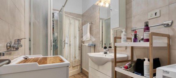 3 Schlafzimmer Wohnung in Bologna, Italy, Nr. 334807 11