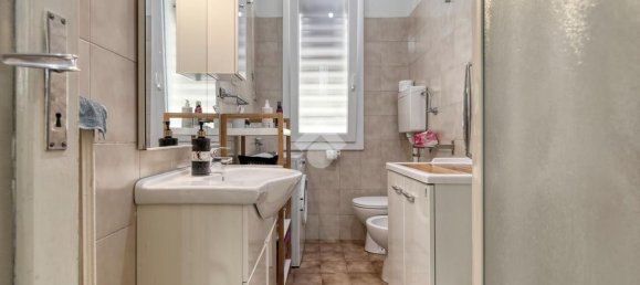 3 Schlafzimmer Wohnung in Bologna, Italy, Nr. 334807 8