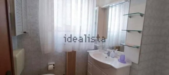 Квартира с 4 спальнями в Масса, Италия № 357055 2