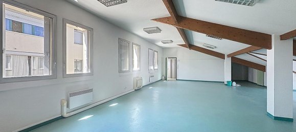 عقار تجاري في Auch, France 80متر مربع رقم 300119 3