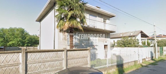 3-Zimmer Wohnung in Canegrate, Italy, Nr. 124313 4