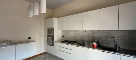 4 bedrooms Apartment in Bibbiena, Italy No. 370787 3