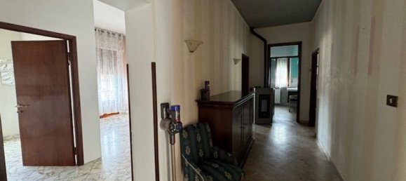 4 bedrooms Apartment in Bibbiena, Italy No. 370787 24
