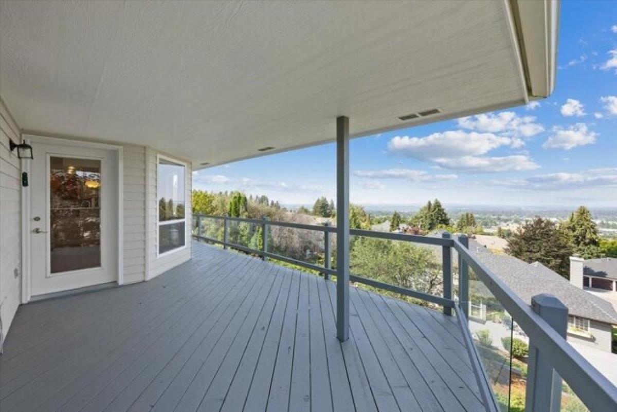 5 bedrooms House in Spokane, USA No. 388075