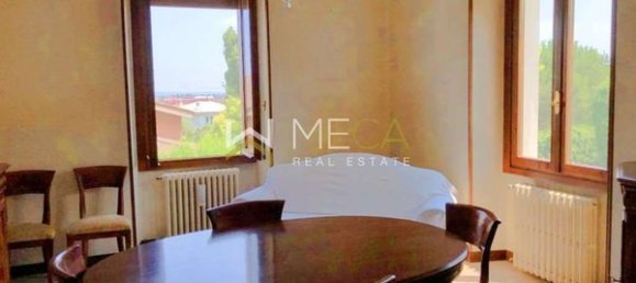 Вилла с 6 комнатами в Дезенцано дель Гарда, Италия № 125812 3