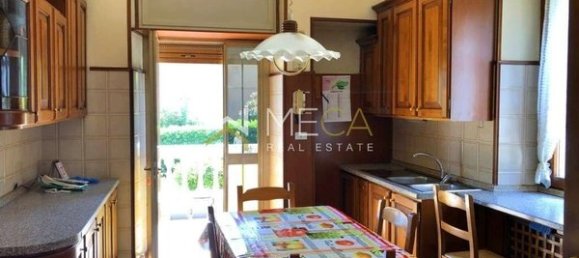 Вилла с 6 комнатами в Дезенцано дель Гарда, Италия № 125812 7