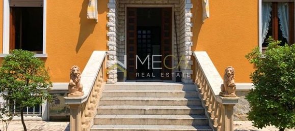 Вилла с 6 комнатами в Дезенцано дель Гарда, Италия № 125812 20