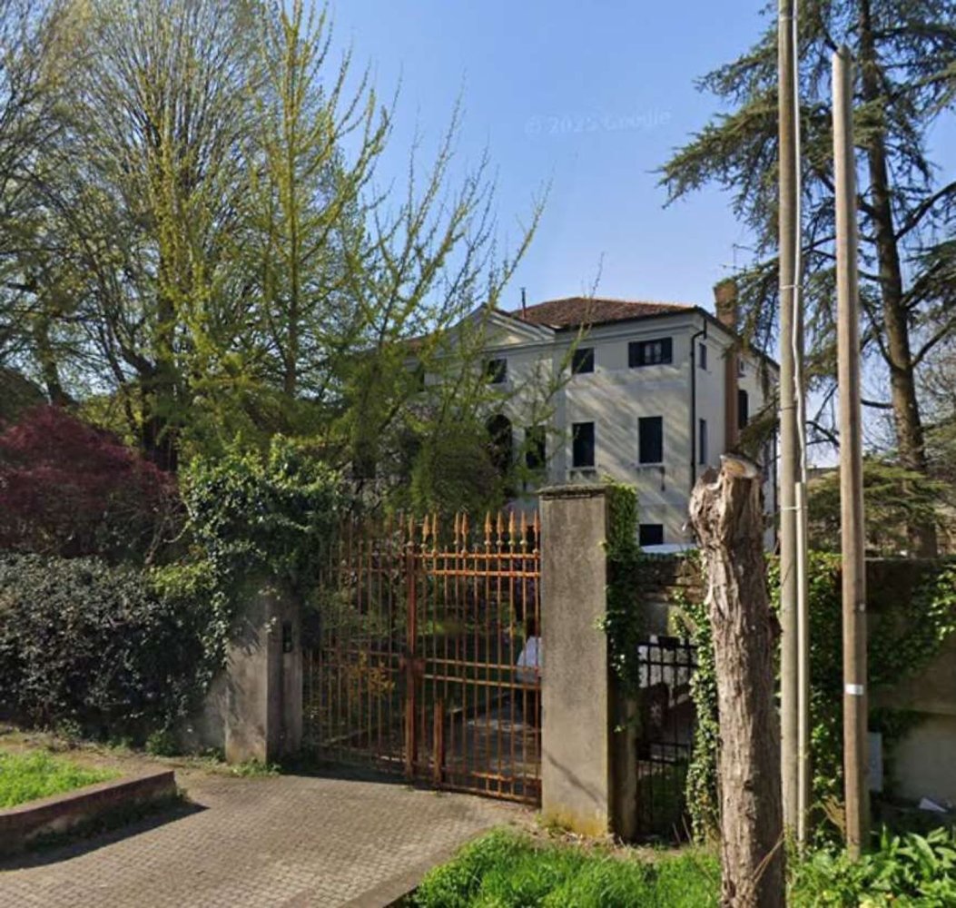 26 rooms Villa in Noventa Padovana, Italy No. 301907