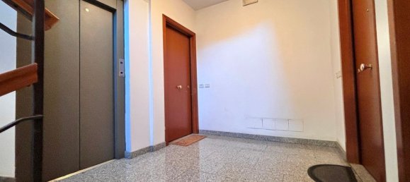 4 غرف نوم شقة في Arezzo, Italy رقم 322496 14