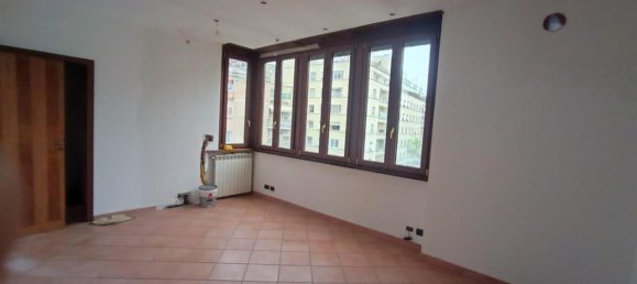 4 rooms Penthouse in Rome, Italy No. 42256 10