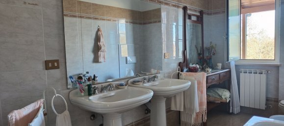 8-Zimmer Villa in Civita Castellana, Italy, Nr. 164730 31