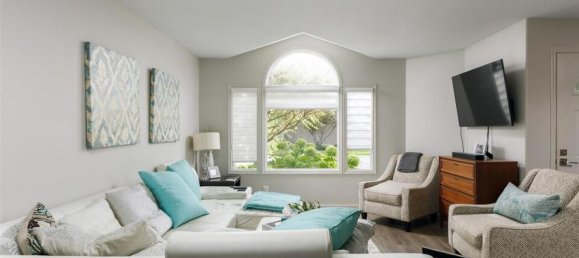 2 Schlafzimmer Haus in British Columbia, Canada, Nr. 1312 10