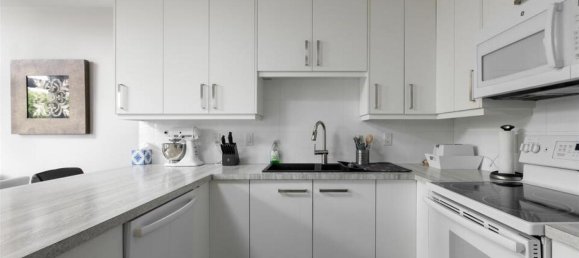 2 Schlafzimmer Haus in British Columbia, Canada, Nr. 1312 5