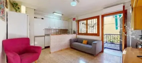 2 bedrooms Apartment in Toledo, Spain No. 190438 2