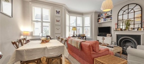 2 bedrooms Maisonette in London, United Kingdom No. 12700 2