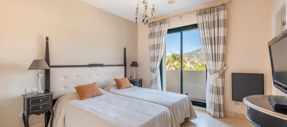 4 bedrooms Penthouse in Malaga, Spain No. 122047 13
