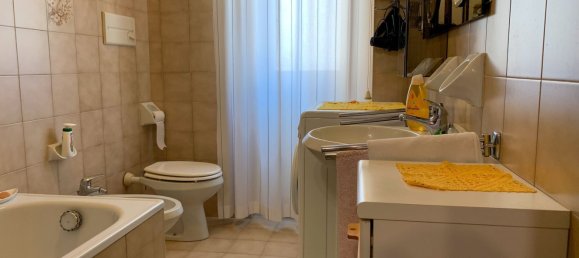 3 rooms Apartment in Trieste, Italy No. 297464 12