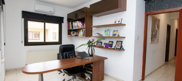 6 غرف نوم فيلا في Deryneia, Cyprus رقم 22917 30