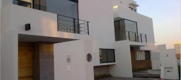 3 Schlafzimmer Haus in Queretaro, Mexico, Nr. 150308 2