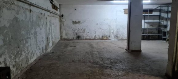 100m² Garage in Quarto, Italy No. 171251 4