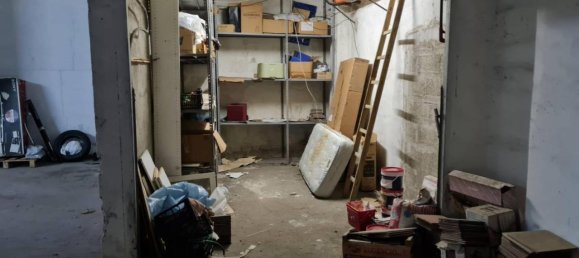 100m² Garage in Quarto, Italy No. 171251 7