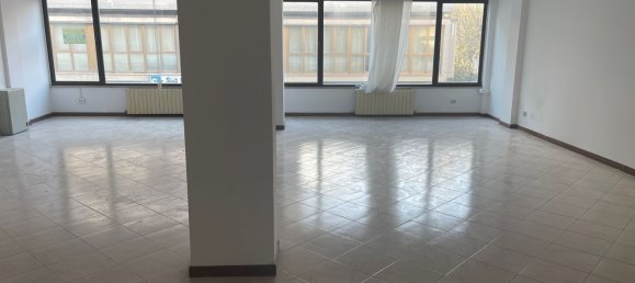 Oficina en Cascina, Italy 100 m² No. 206789 5