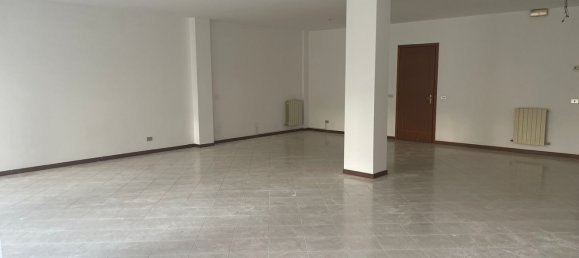 Oficina en Cascina, Italy 100 m² No. 206789 16