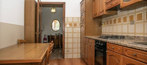 3 bedrooms Apartment in Verona, Italy No. 289525 4