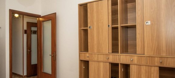 3 bedrooms Apartment in Verona, Italy No. 289525 10