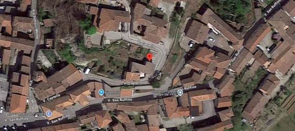 5 rooms Apartment in Sarezzano, Italy No. 209401 6