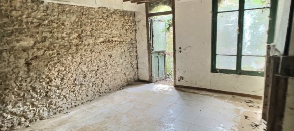 Casa de 5 dormitorios en Bullion, France No. 149901 2