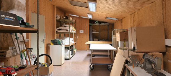 4-salle Entrepôt à Goppingen, Germany No. 2986 21