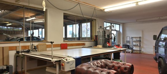 4-salle Entrepôt à Goppingen, Germany No. 2986 18