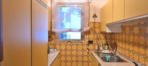 4-salle Entrepôt à Goppingen, Germany No. 2986 4