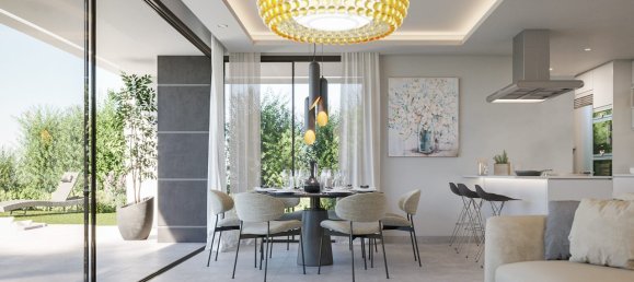 5 bedrooms Villa in Castillo de la Duquesa, Spain No. 284436 3