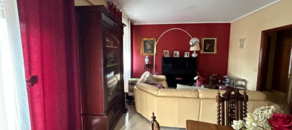 5-Zimmer Wohnung in Palermo, Italy, Nr. 49975 2