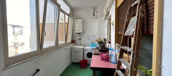 5-Zimmer Wohnung in Palermo, Italy, Nr. 49975 6