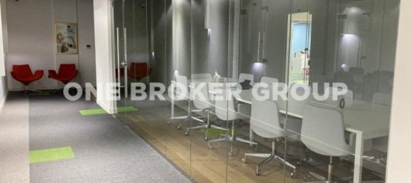 3344.5m² Office in Al Quoz, UAE No. 262 6