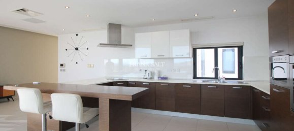 2 غرف نوم بانتهاوس في Sliema, Malta رقم 8619 30