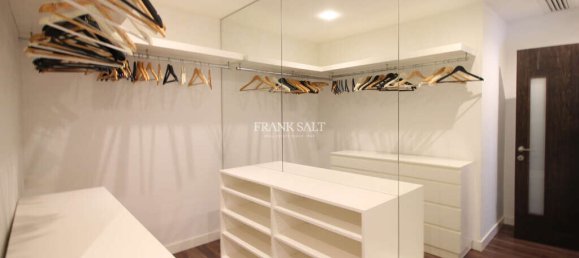 2 غرف نوم بانتهاوس في Sliema, Malta رقم 8619 35