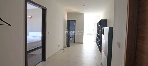 2 غرف نوم بانتهاوس في Sliema, Malta رقم 8619 14