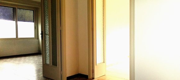 Дом с 4 комнатами в Лечче, Италия № 200432 10