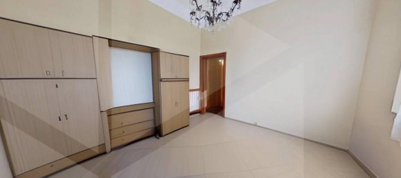 3غرفة شقة في Monza, Italy رقم 29967 10