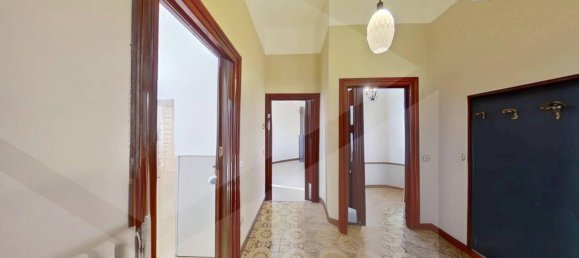 3غرفة شقة في Monza, Italy رقم 29967 2