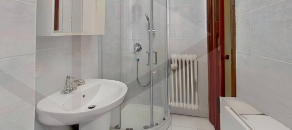 3غرفة شقة في Monza, Italy رقم 29967 70