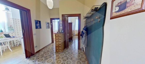 3غرفة شقة في Monza, Italy رقم 29967 92