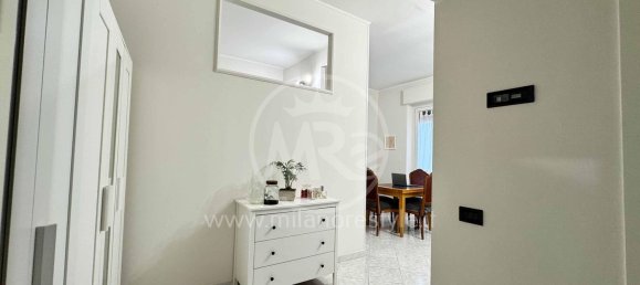 2 bedrooms Apartment in Milan, Italy No. 358007 15