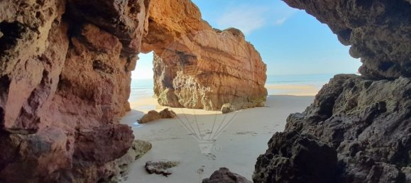 2 bedrooms House in Vila do Bispo, Portugal No. 168001 2